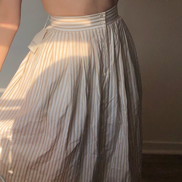 Vintage Calvin Klein skirt - Picture 2 of 3